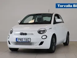 Vit Begagnad 2021 Fiat 500e Icon Halvkombi | 179 900 kr (Marknadspris)