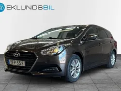 Mörkbrun Begagnad 2016 Hyundai i40 Kombi | 159 900 kr (Marknadspris)