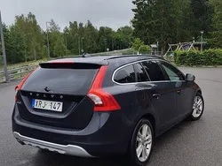 Grå Begagnad 2012 Volvo V60 Kombi | 58 000 kr (Marknadspris)