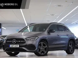 Mörkgrå Begagnad 2023 Mercedes GLA200 AMG SUV | 389 900 kr (Marknadspris)