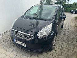 Svart Begagnad 2010 Kia Venga Halvkombi | 39 000 kr (Marknadspris)