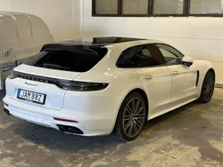 Vit Begagnad 2022 Porsche Panamera 4 Sport Turismo Sedan | 995 000 kr (Marknadspris)