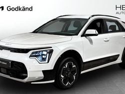 Vit (white) Begagnad 2022 Kia e-Niro SUV | 309 900 kr (Lite dyr)