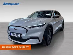 Vit Begagnad 2022 Ford Mustang Mach-E SUV | 399 000 kr (Bra pris)