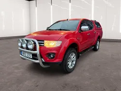 Röd Begagnad 2015 Mitsubishi L200 Pickup | 159 900 kr (Marknadspris)