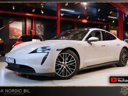 Ljusgrå (grå) Begagnad 2022 Porsche Taycan Performance Package Sedan | 609 000 kr