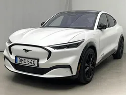 Vit Begagnad 2021 Ford Mustang Mach-E SUV | 350 000 kr (Superpris)