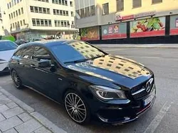 Svart Begagnad 2016 Mercedes CLA250 Shooting Brake Kombi | 225 000 kr