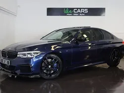 Mörkblå (blå) Begagnad 2017 BMW M550 Sedan | 369 900 kr (Lite dyr)