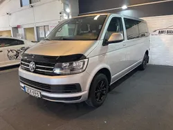 Silver Begagnad 2018 VW Caravelle Comfortline Minibuss | 419 900 kr (Dyr)