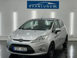 Grå Begagnad 2012 Ford Fiesta Halvkombi | 34 800 kr (Bra pris)