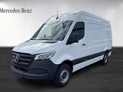 Vit Ny 2025 Mercedes Sprinter Van | 648 750 kr (Marknadspris)