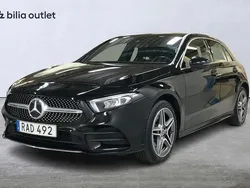 Svart Begagnad 2022 Mercedes A250 AMG Halvkombi | 264 900 kr (Marknadspris)