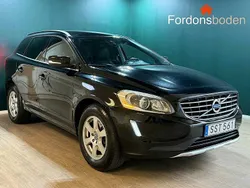Svart Begagnad 2014 Volvo XC60 Momentum SUV | 169 800 kr (Marknadspris)