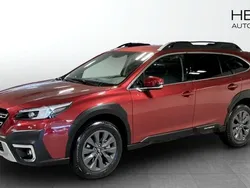 Ljusröd (red) Begagnad 2023 Subaru Outback SUV | 369 900 kr (Superpris)