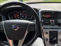 Blå Begagnad 2016 Volvo XC60 SUV | 159 900 kr (Marknadspris)