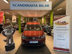 Mörkröd (röd) Begagnad 2014 VW Caddy Maxi Life Life Minibuss | 259 900 kr