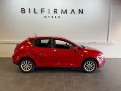 Röd Begagnad 2011 Seat Ibiza Style Halvkombi | 44 900 kr (Marknadspris)