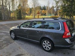 Grå Begagnad 2011 Volvo V70 Kombi | 70 000 kr (Bra pris)