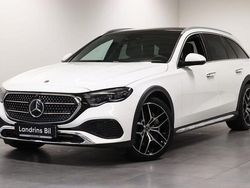 Vit Begagnad 2024 Mercedes E300 Kombi | 749 000 kr