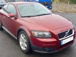 Röd Begagnad 2009 Volvo C30 Halvkombi | 13 000 kr