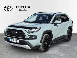 Grön Begagnad 2022 Toyota RAV4 Hybrid SUV | 389 000 kr (Marknadspris)