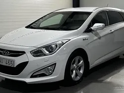 Vit Begagnad 2011 Hyundai i40 Kombi | 59 900 kr (Marknadspris)