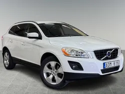 Vit Begagnad 2010 Volvo XC60 Kinetic SUV | 109 900 kr (Bra pris)
