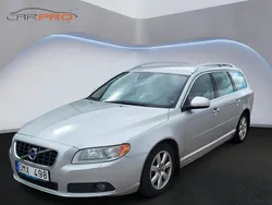 Ljusgrå Begagnad 2012 Volvo V70 Summum Kombi | 49 900 kr