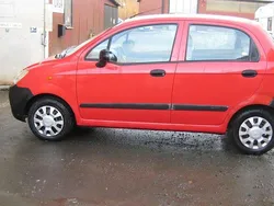 Röd Begagnad 2008 Hyundai i10 Base Halvkombi | 24 900 kr (Marknadspris)