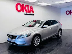Silver Begagnad 2015 Volvo V40 Momentum Kombi | 159 900 kr (Marknadspris)