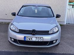 Silver Begagnad 2012 VW Golf VII Trendline Halvkombi | 89 000 kr (Superpris)