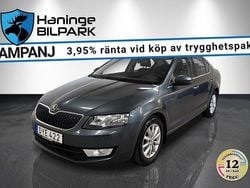 Grå Begagnad 2016 Skoda Octavia Halvkombi | 129 995 kr