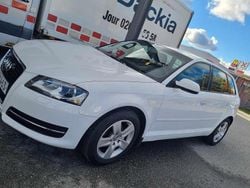 Vit Begagnad 2013 Audi A3 Sportback Attraction Halvkombi | 59 900 kr (Marknadspris)