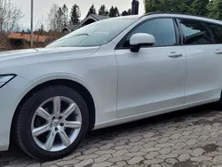 Vit Begagnad 2017 Volvo V90 Kombi | 168 000 kr (Marknadspris)