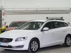 Vit Begagnad 2014 Volvo V60 Momentum Kombi | 94 900 kr (Superpris)