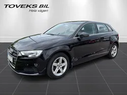 Svart (brilliantsvart) Begagnad 2019 Audi A3 Sportback Proline Halvkombi | 164 000 kr (Marknadspris)
