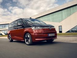 Begagnad 2024 VW Multivan Van | 700 000 kr