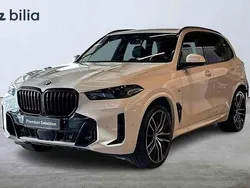 Vit Begagnad 2024 BMW X5 SUV | 849 900 kr
