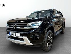 Svart (midnight black metallic) Begagnad 2023 VW Amarok Style Pickup | 629 500 kr (Bra pris)