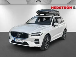 Vit Begagnad 2022 Volvo XC60 Momentum SUV | 439 000 kr (Marknadspris)