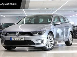 Silver Begagnad 2017 VW Passat GTE Kombi | 224 900 kr (Marknadspris)