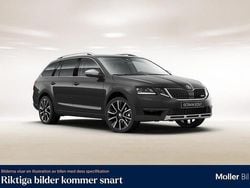 Black magic pärleffekt Begagnad 2019 Skoda Octavia Scout Kombi | 269 900 kr