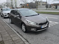 Grön Begagnad 2015 Kia Ceed Sportswagon Comfort Kombi | 84 000 kr (Bra pris)