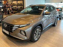 Brun Begagnad 2022 Hyundai Tucson Essential SUV | 278 000 kr (Marknadspris)