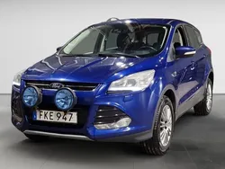 Blå Begagnad 2014 Ford Kuga Titanium SUV | 84 900 kr (Bra pris)
