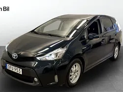 Mörkblå Begagnad 2016 Toyota Prius+ Plus Minibuss | 229 900 kr