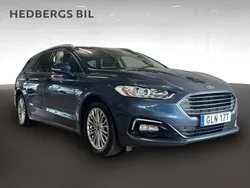 Blå Begagnad 2020 Ford Mondeo Titanium Kombi | 259 900 kr (Lite dyr)