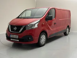 Röd Begagnad 2017 Nissan NV300 Van | 118 000 kr