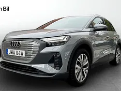 Grå Begagnad 2022 Audi Q4 e-tron Proline SUV | 324 500 kr (Marknadspris)